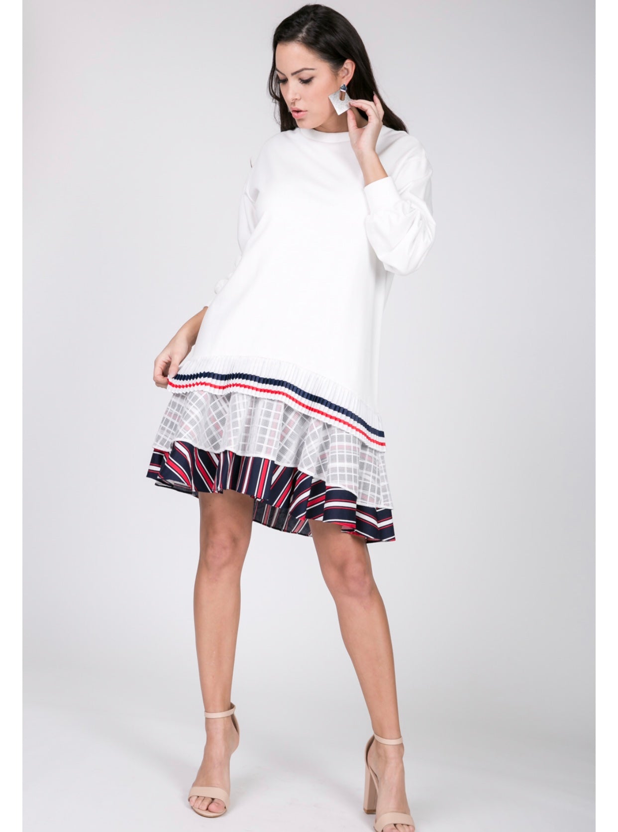 Ruffle Bottom Detailed Sweatshirt Dress